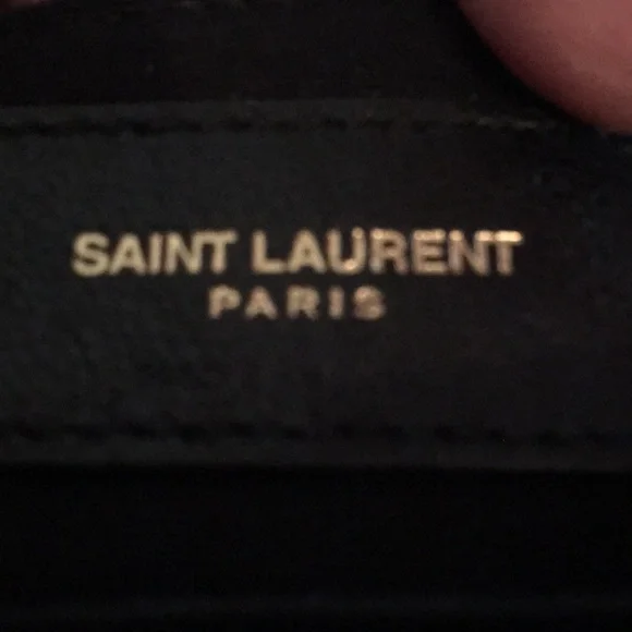 Yves Saint Laurent Black and Gold Textured Shoulder Bag - Picture 5 of 6